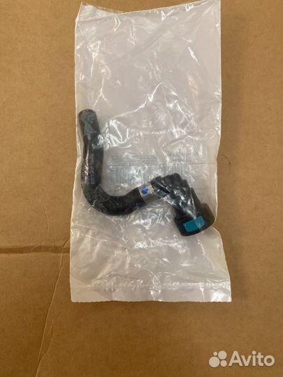 Porsche Macan Патрубок системы охлаждения