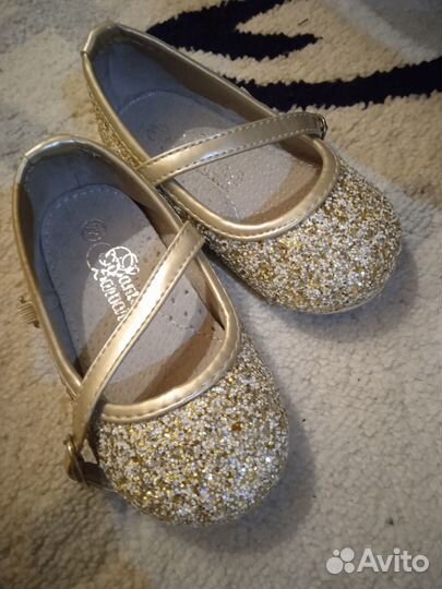 Туфельки для девочки