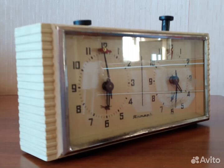 Часы шахматные механические 