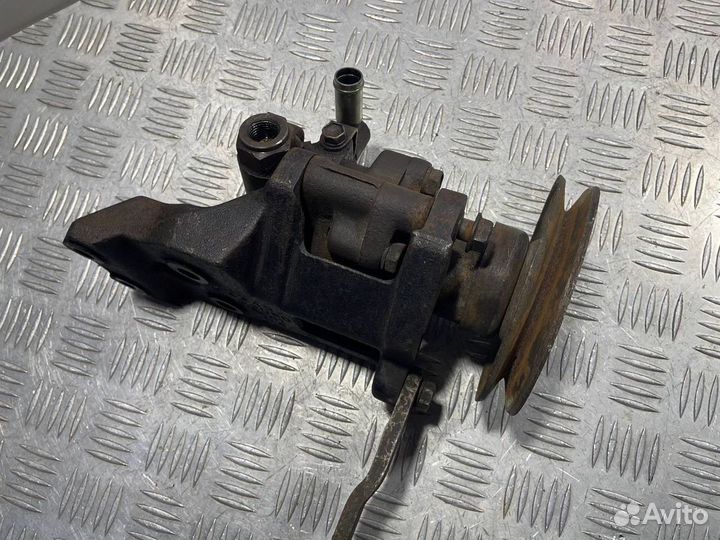 Насос гур Toyota Cresta