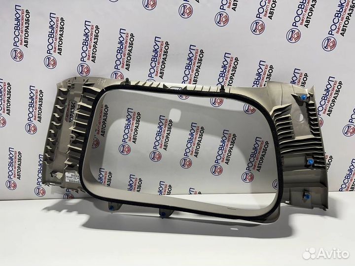 Обшивка багажника Nissan Pathfinder 3