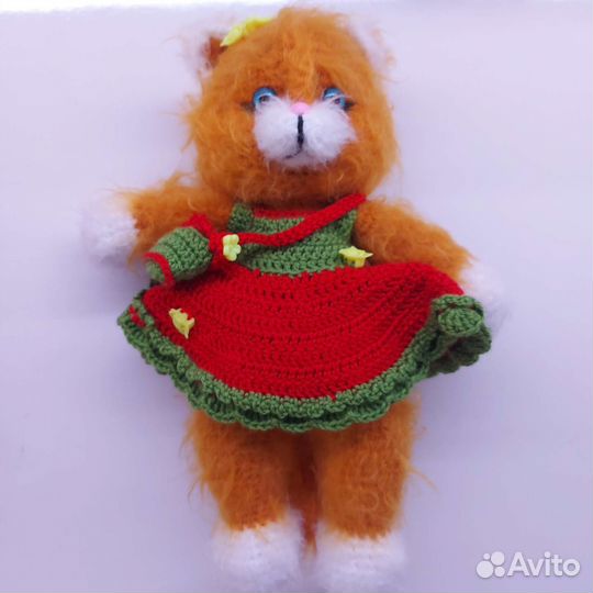 Кошка Рыжая в платье с сумочкой и аксесс, 26см