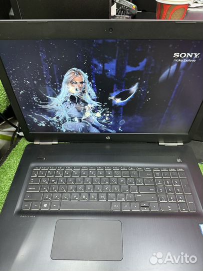 Ноутбук HP Pavilion 17-ab423ur