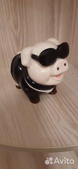 Копилка свинья