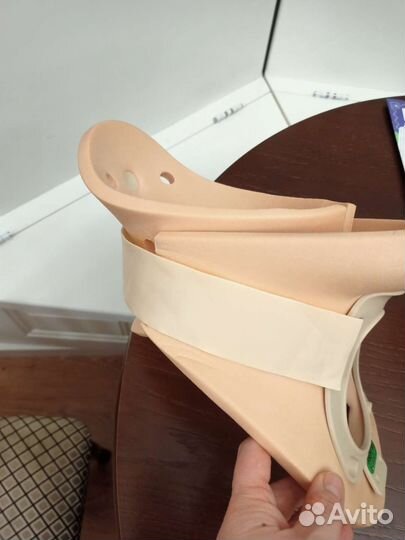 Воротник ортопедический