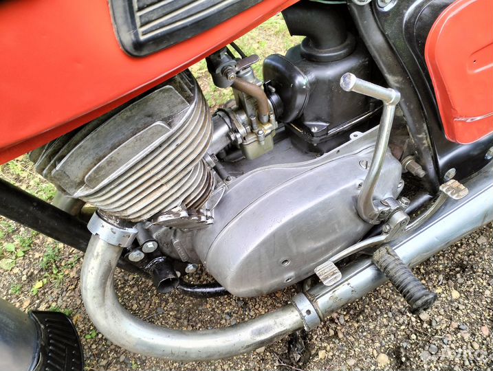 Иж Планета 4