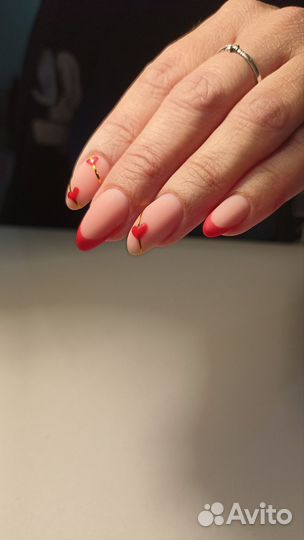 Маникюр педикюр