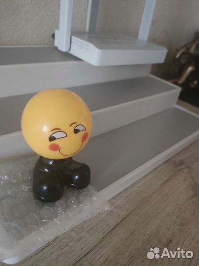 Фигурка Смайлики для украшения автомобиля