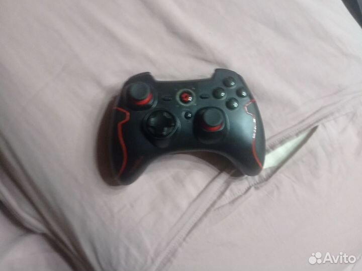 Sony PS3 +джойстик и игры