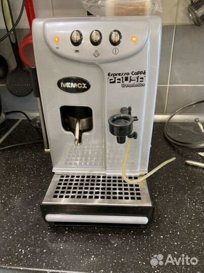 Кофемашина Nemox Pausa Espresso Latte
