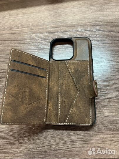 Чехол на iPhone 13 pro