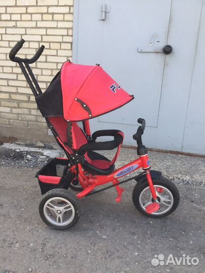 Велосипед с родительской ручкой