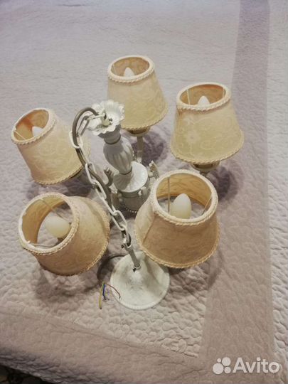 Люстра потолочная