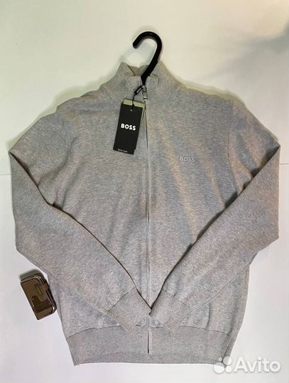 Джемпер boss