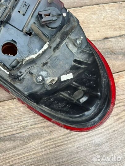 Фонарь задний правый Nissan Almera N16 1.5 2004