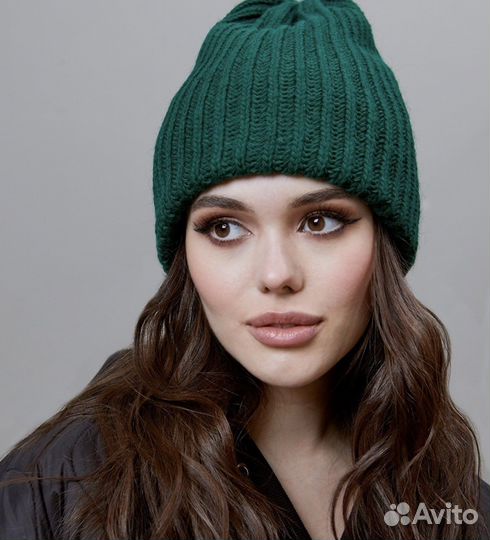 Шапка зимняя женская вязанная