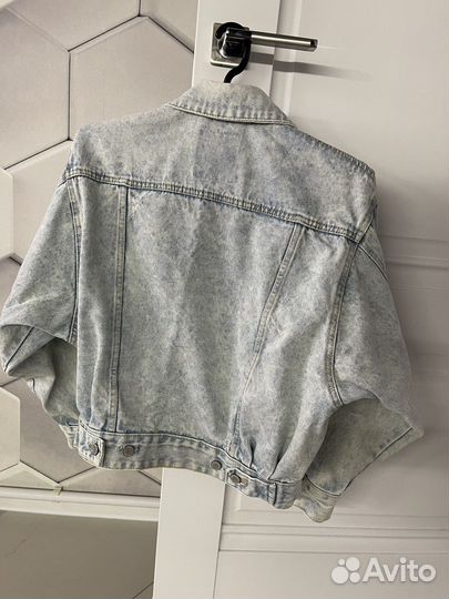 Джинсовая куртка pull&bear