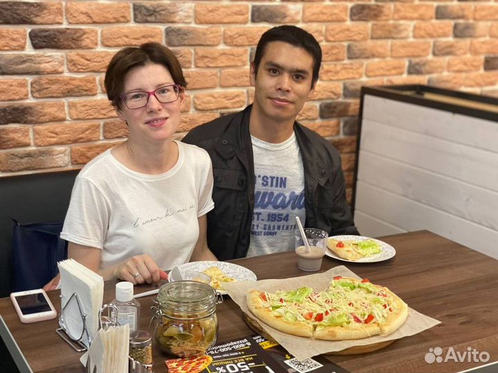 Бизнес кафе и точек доставки пиццы и суши