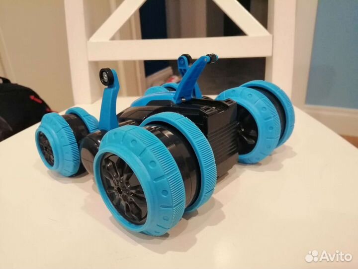 Машинка перевертыш на радиоуправлении