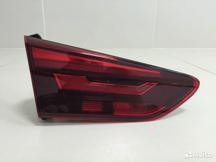 Фонарь задний внутренний левый Volkswagen Polo Mk6