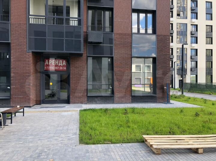 Торговая площадь, 55 м²