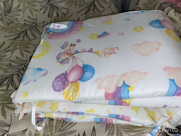 Бортики в кроватку