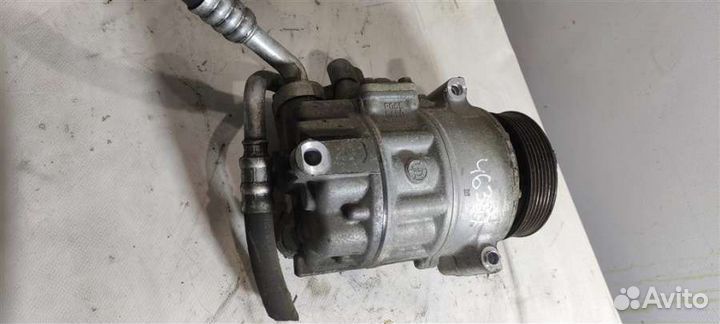 Компрессор кондиционера 1K0820859F Volkswagen Tigu