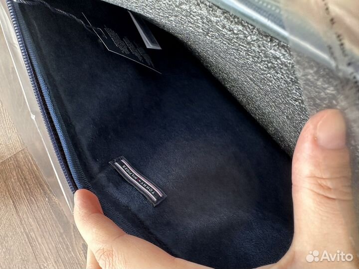 Сумка для ноутбука новая tommy hilfiger оригинал