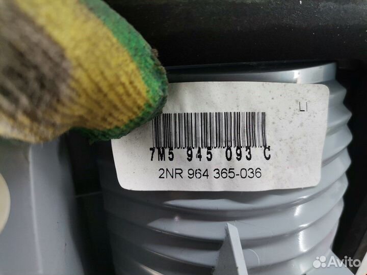 Фонарь багажника для Ford Galaxy 1 1382586