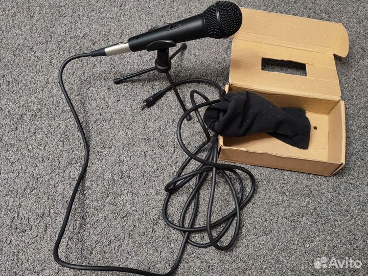 Вокальный микрофон