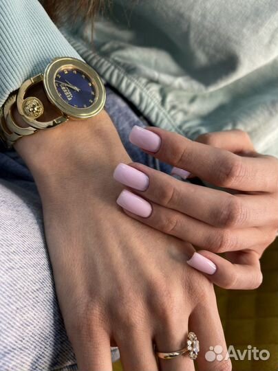 Маникюр и педикюр