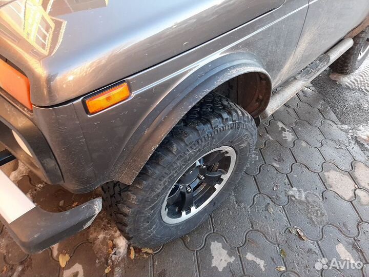 Расширители арок Нива, 50 мм, резиновые