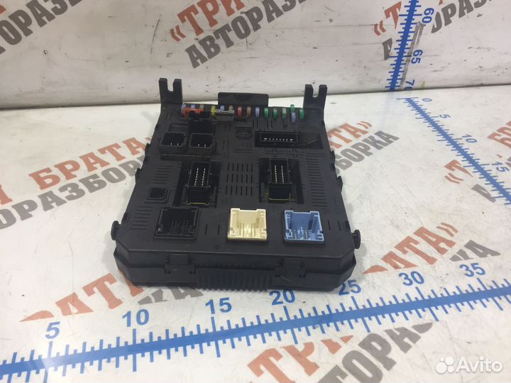 Пежо 307 Блок предохранителей