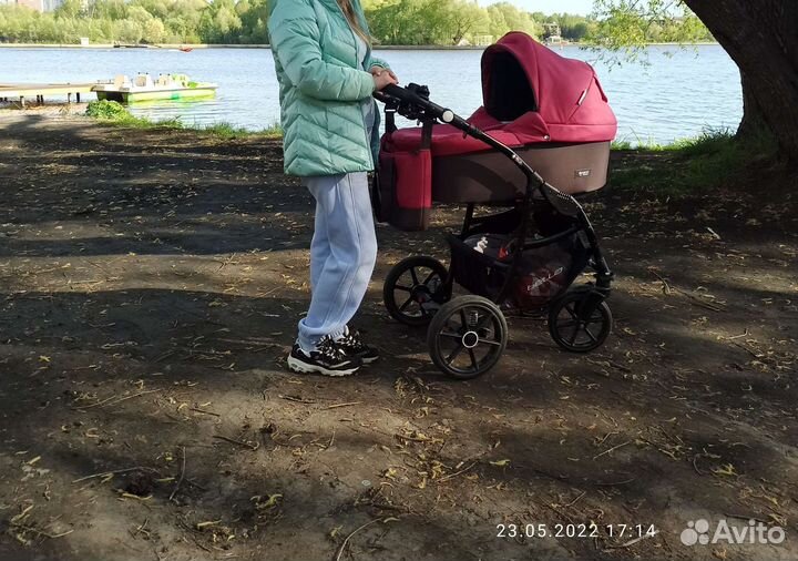 Коляска riko basic bella 3 в 1 с автолюлькой