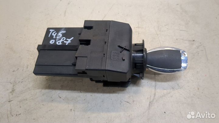 Замок зажигания Mercedes Vito W639, 2011