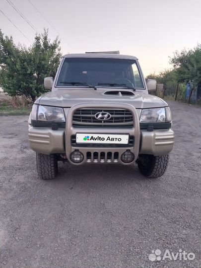Hyundai Galloper 2.5 AT, 2002, 348 000 км