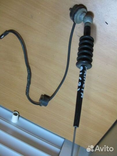 Антенна Nissan Primera P10 (1990–1996)