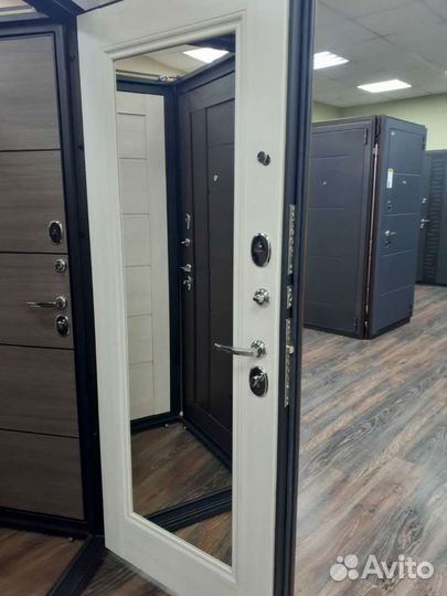 Дверь Металл