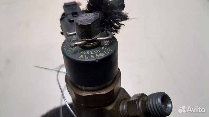 Форсунка топливная Volvo XC90, 2004