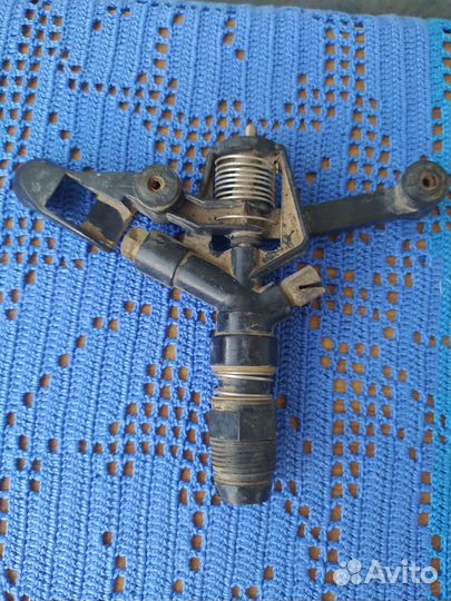 Распрыскиватель для поливалки типа фрегат