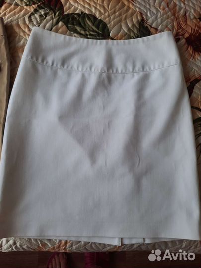 Юбки (ткань и эко кожа) пиджак (Bershka)