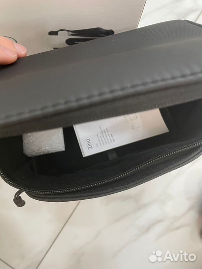 Продам квадрокоптер hubsan H117 zino