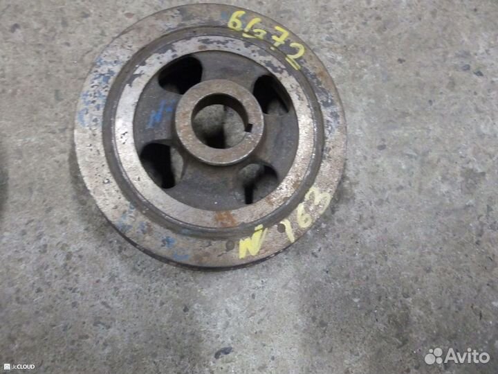 Шкив коленвала на mitsubishi - - 6G72