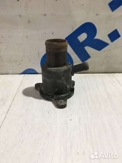 Крышка термостата LADA largus 1.6 мт к4м