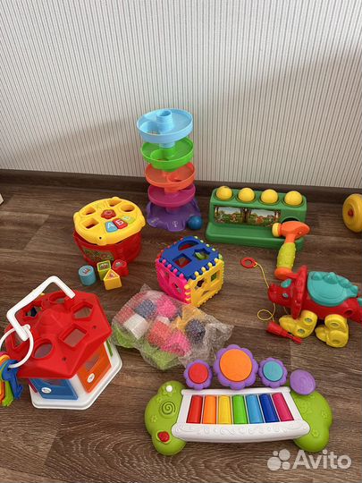 Развивающие игрушки