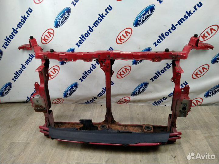 Рамка радиатора Suzuki Splash 2008Г