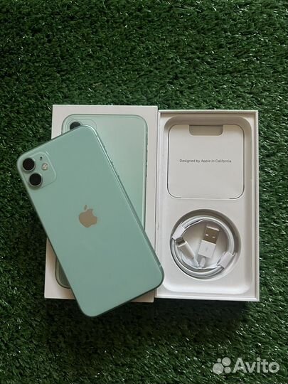 iPhone 11, 64 ГБ