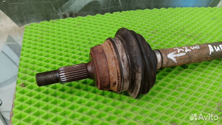 Привод правый Audi 80 B3