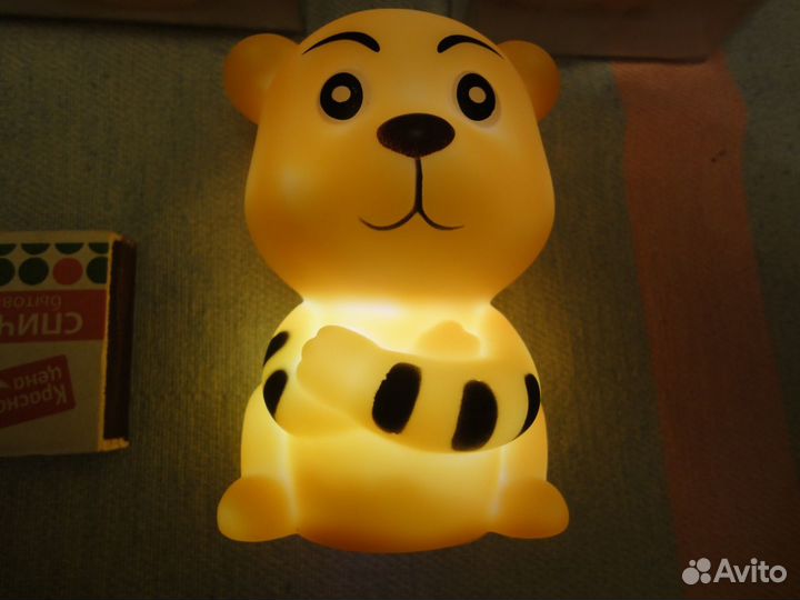 Ночник светодиодный Тигр,мультиколор,2 штуки,новые