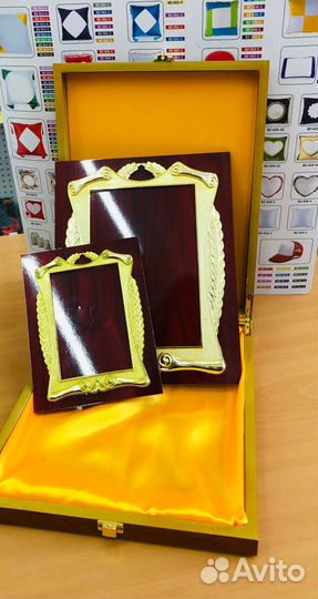 Коробка подарочная/ Плакетка